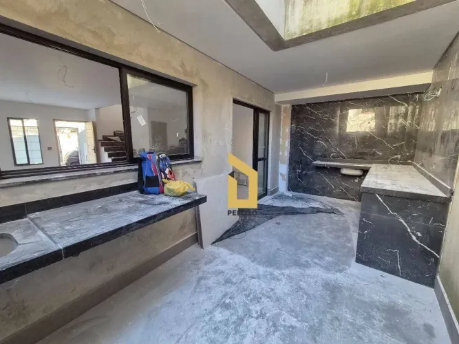 Sobrado à venda | 115 m² | 3 dormitórios | 2 vagas | Santa Teresinha - São Paulo/SP.