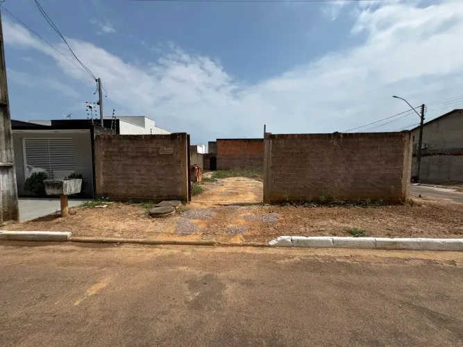 Terreno com Galpão