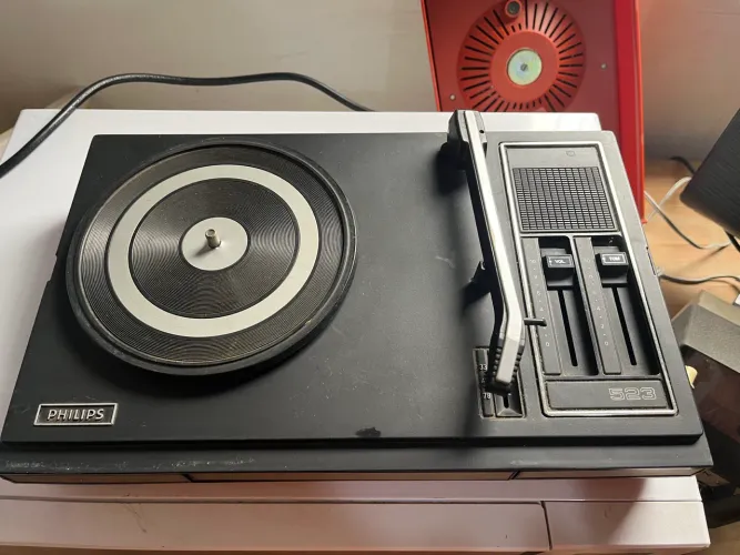 Vitrola Philips 523 Vintage - Item de Coleção
