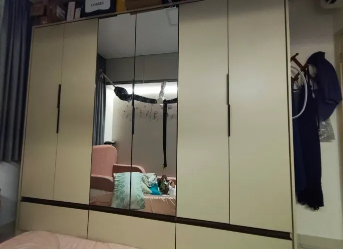 Roupeiro casal guarda roupa grande quarto casal com espelho MDP