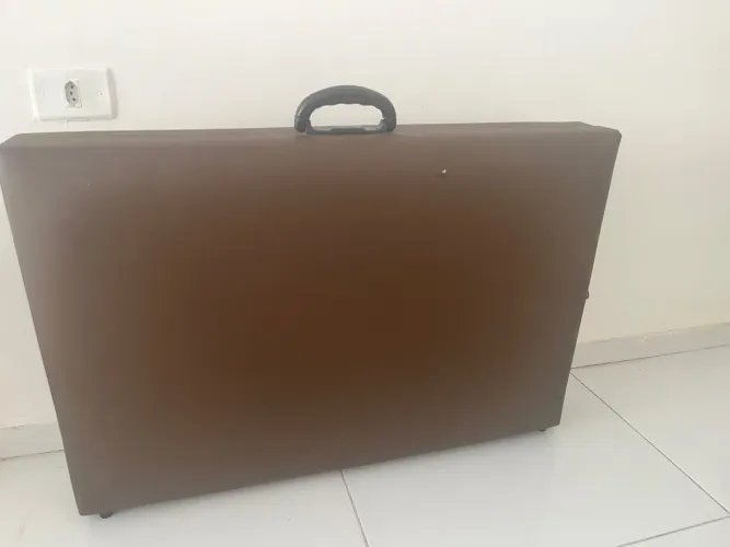 Maca portátil marrom