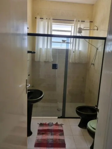 Linda casa em Águas de São Pedro a venda
