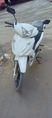Moto avelloz 110c