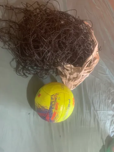 Bola de Vôlei Penalty MG 3600 + rede