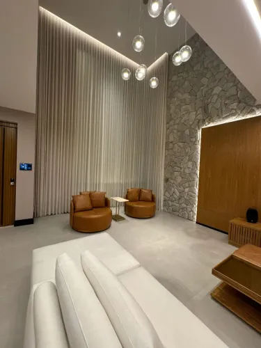 Cortinas, persianas, toldos e papel de parede sob medidas