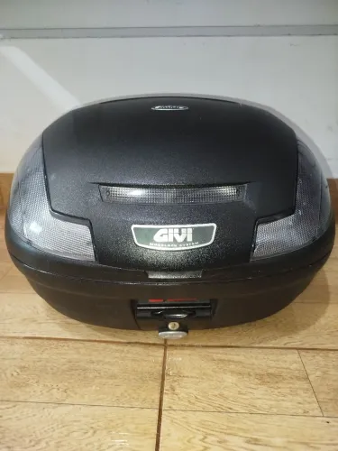 Baú GIVI 47L