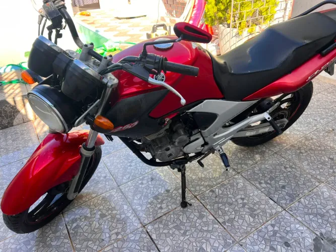 Moto Yamaha Fazer 250
