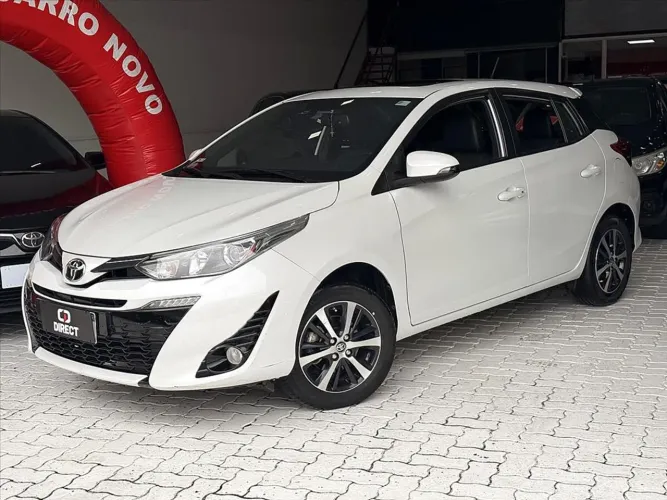 Toyota Yaris XLS Connect 1.5 Flex 16V 5P AUT 2021