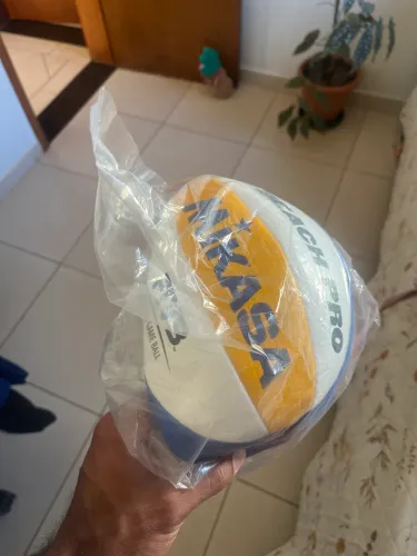 Bola de vôlei Mikasa