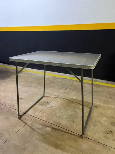 Mesa Dobrável de Camping Decathlon - Super Prática, Compacta e Leve