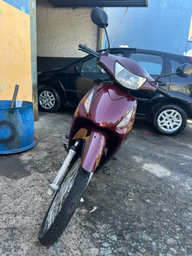 VENDE-SE BIZ 125 ES