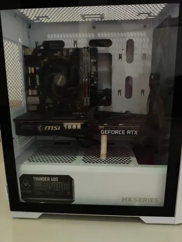 ? PC GAMER RTX 3060 12GB + RYZEN 5 5500