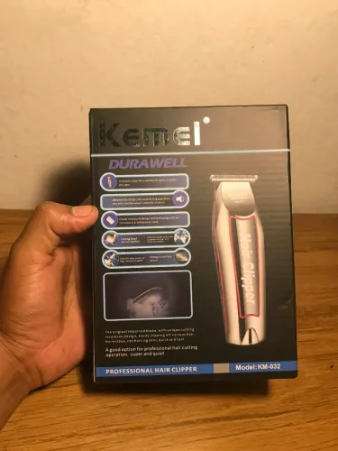 Máquina de cortar Cabelo Kemei