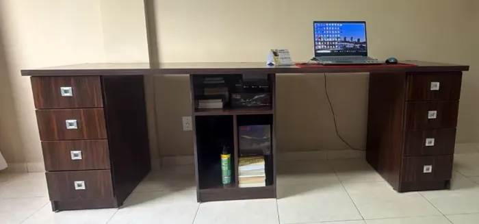 Escrivaninha em Madeira - Ideal para Estudos, Home Office e Organização ?