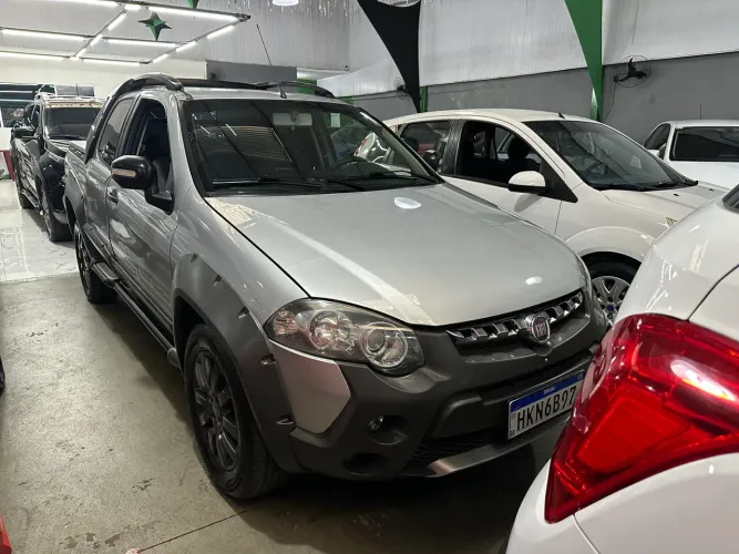 Fiat Strada Adventure1.8/ 1.8 Locker Flex CD 2012