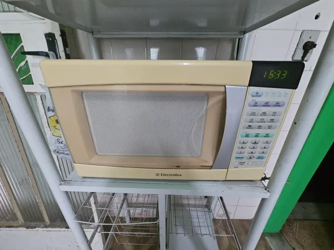Microondas Usado Electrolux ME28S