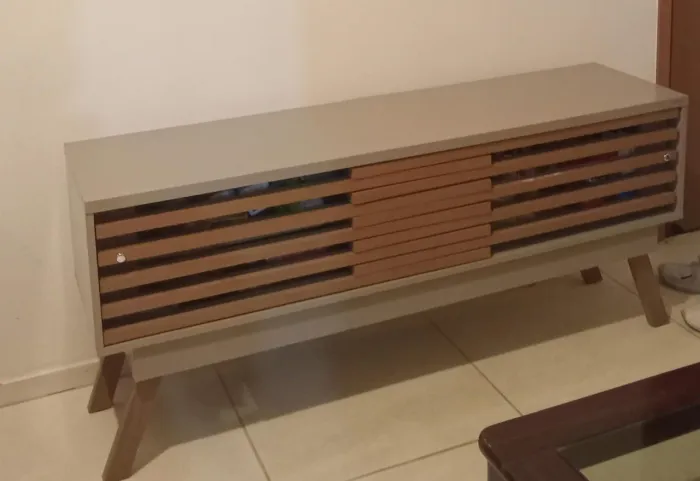 RACK MODERNO (menor valor)