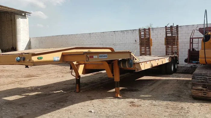 Carreta prancha 2 eixos Rodokinho ano 2021