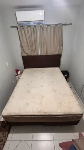 Cama Queen