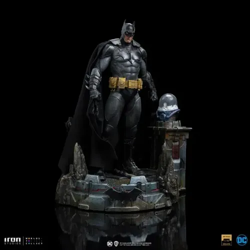 Batman Unleashed Deluxe Iron Studios - DC Comics - Art Scale 1/10