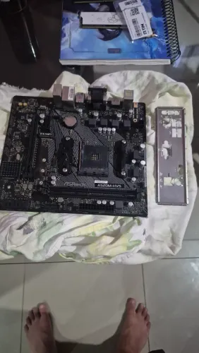 Placa mãe A520M am4 ddr4 sup m2 nvme