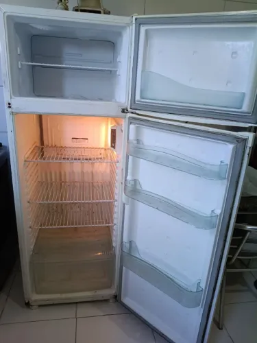 Geladeira 110v
