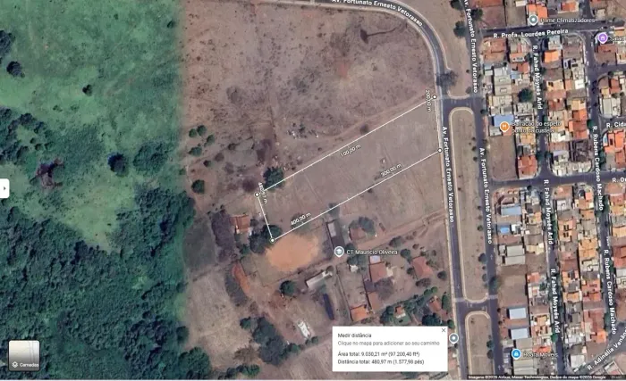 Áre de 20 mil m² na Av Fortunato Vetorasso.
