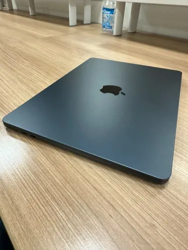 MacBook Air M2 - 10 núcleos GPU