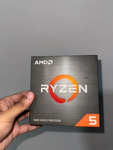 PC GAMER - EXCELENTE