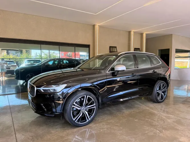 Volvo XC-60 XC 60 T-8 Híbrido R-design 2.0 5P 2019