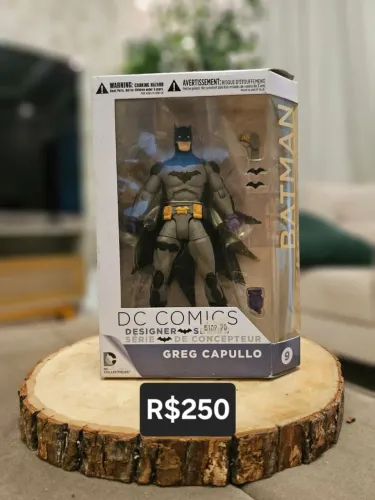 Batman DC Collectible