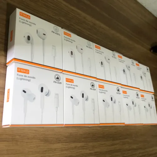 Lote de Fones de Ouvido para iPhone ( com e sem borrachinha )