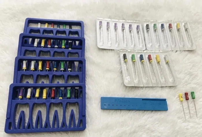 Vendo materiais de endodontia 