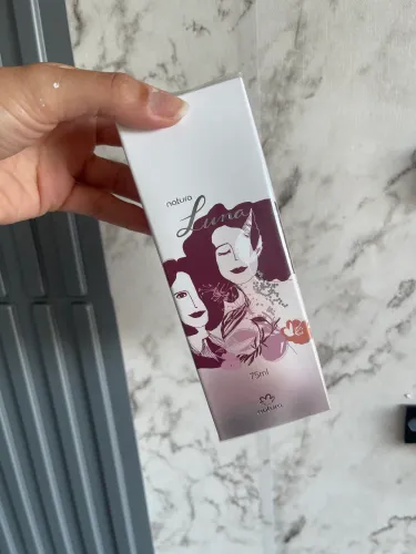 Vende se perfume natura Luna