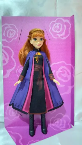 Boneca princesa Ana 