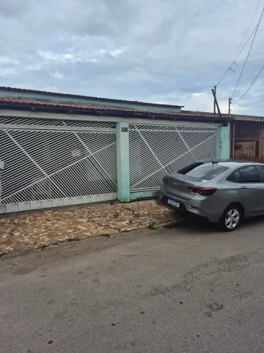 Vendo Casa QNM 6 - Cei Norte