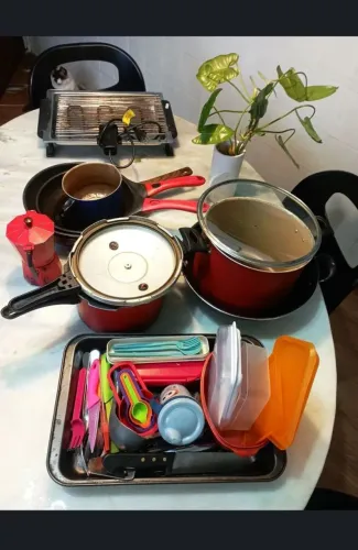 Kit cozinha : churrasqueira elétrica, cafeteira italiana, wok, panela de pressão ... 