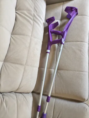 Muletas Mercur Roxas