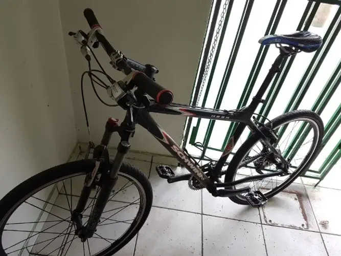 Bike Linda Schwinn Quadro 17 Shimano Lx e Xt Suspensão Manitou Barata Só andar