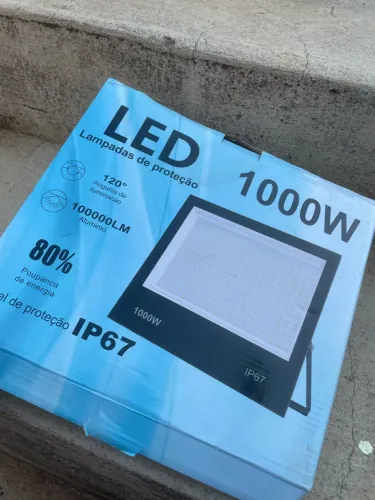 Vendo refletor 1000w IP67 - Luz Branca