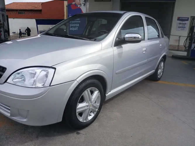 Chevrolet Corsa Sedan 1.0 MPFI 8V 71cv 4P 2003