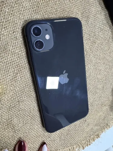 Iphone 11 64gb preto Usado