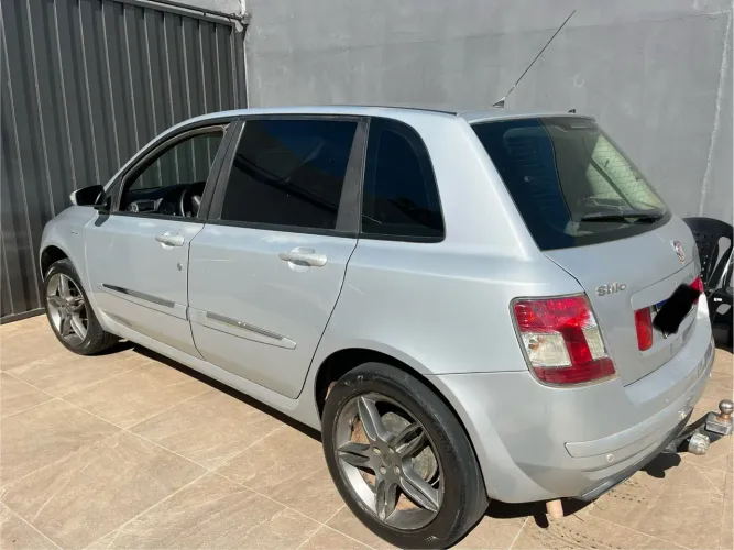 Fiat Stilo Dualogic 1.8 Flex 8V 5P 2010
