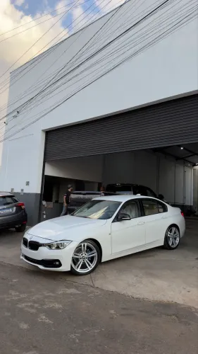 BMW 320I A Modern/sport TB 2.0/a.flex 16V 4P 2016