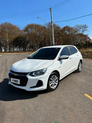 Chevrolet Onix Hatch LT 1.0 12V Flex Mec. 4P 2020