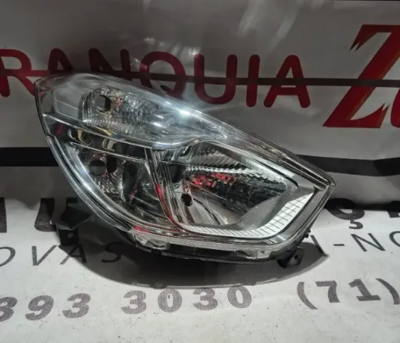 Farol dianteiro direito Kangoo 2018/ 