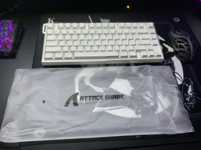 Teclado Magnetico Attack Shark R82he White Lines, Branco