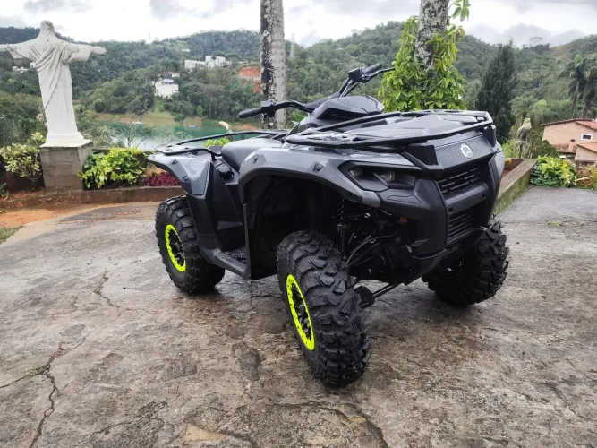 Quadriciclo Can Am mod 500