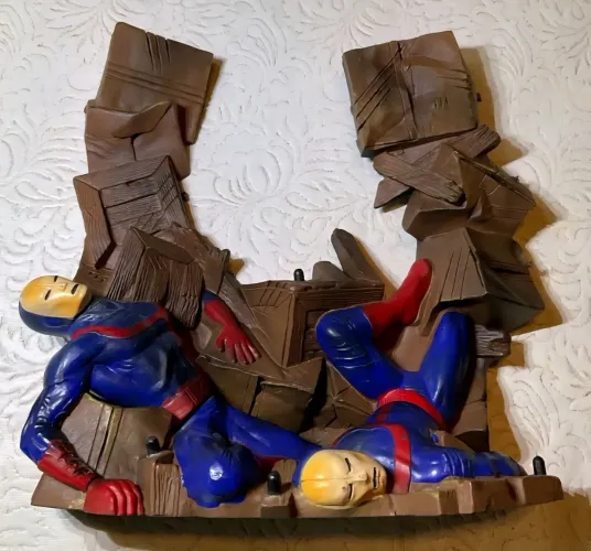 Base Diorama Wolverine Marvel Legends Series 3 Toybiz 