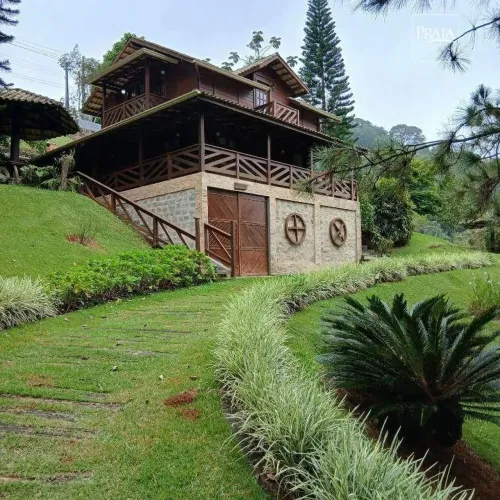 Casa com 5 dormitórios à venda, 500 m² por R$ 1.500.000,00 - Victor Hugo - Marechal Floria